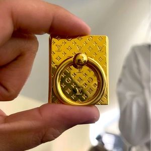 Louis Vuitton ringholder